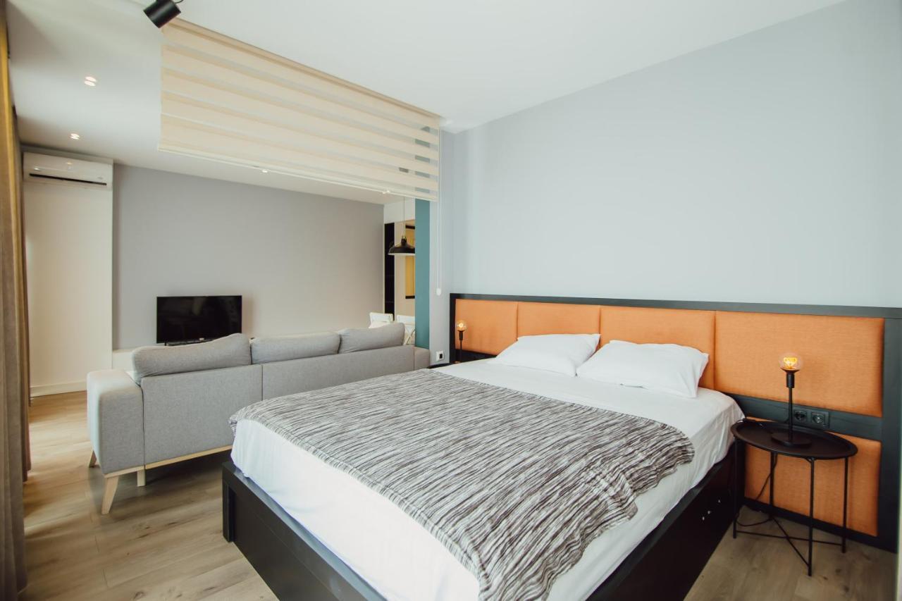 Your Beach Tower Batumi Esterno foto