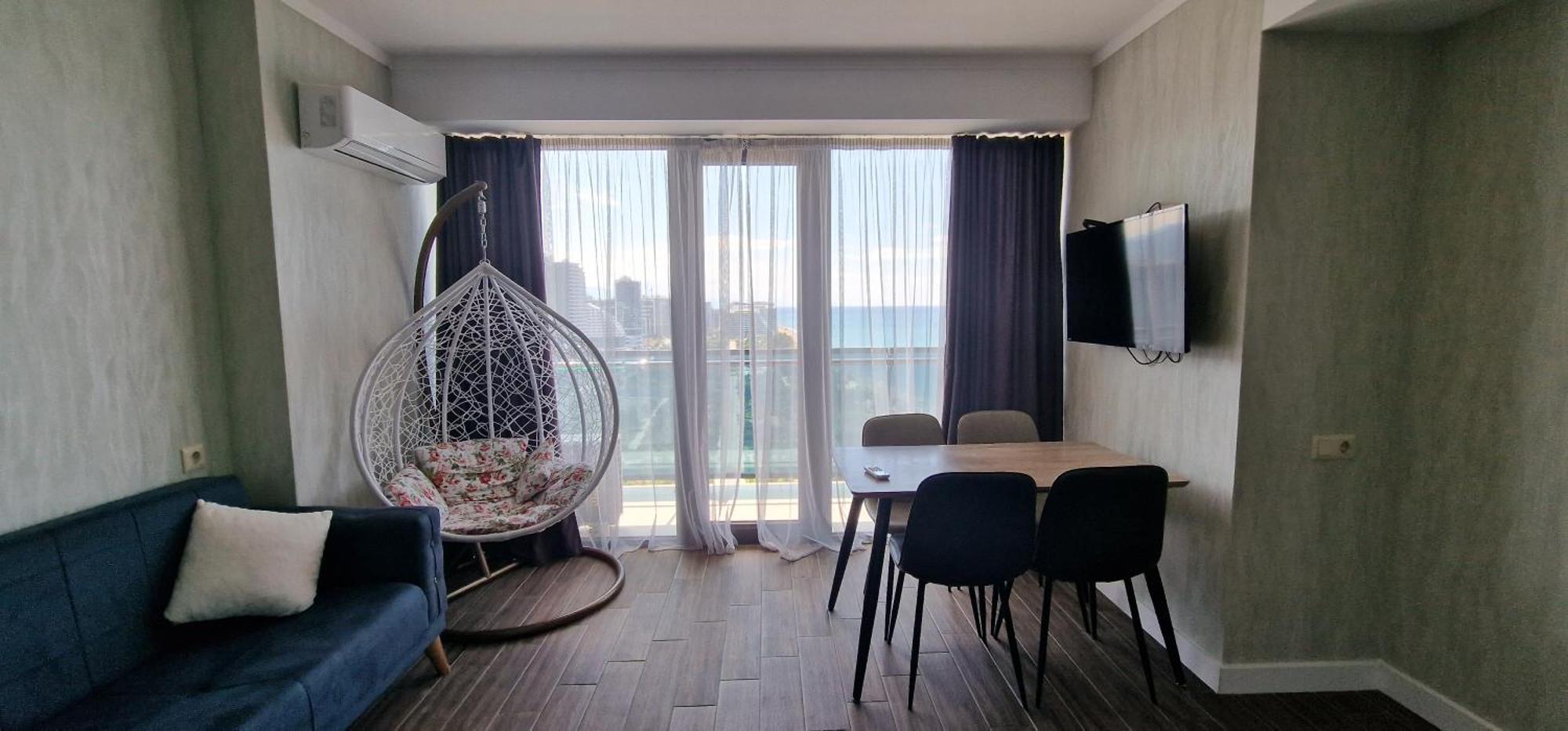 Your Beach Tower Batumi Esterno foto
