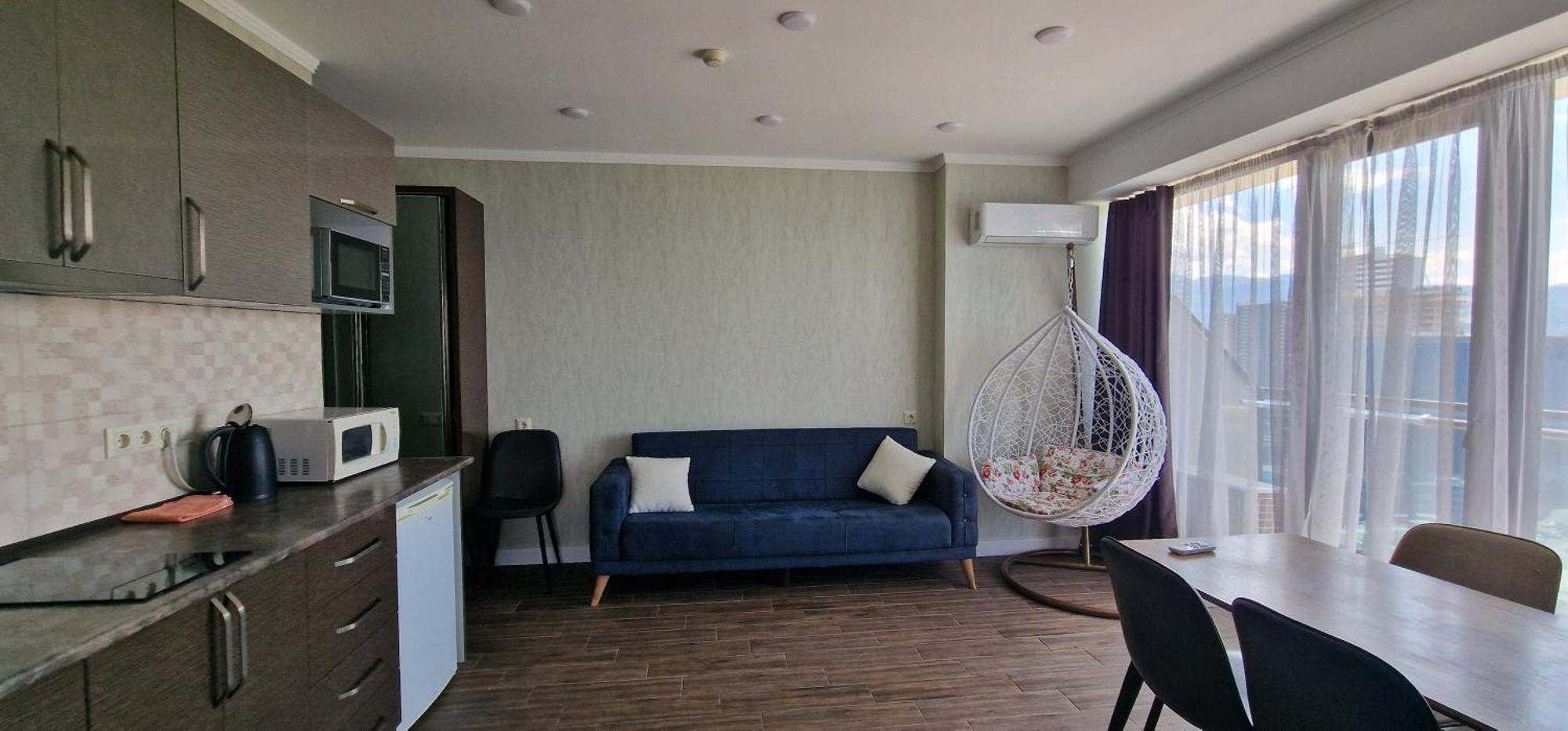 Your Beach Tower Batumi Esterno foto